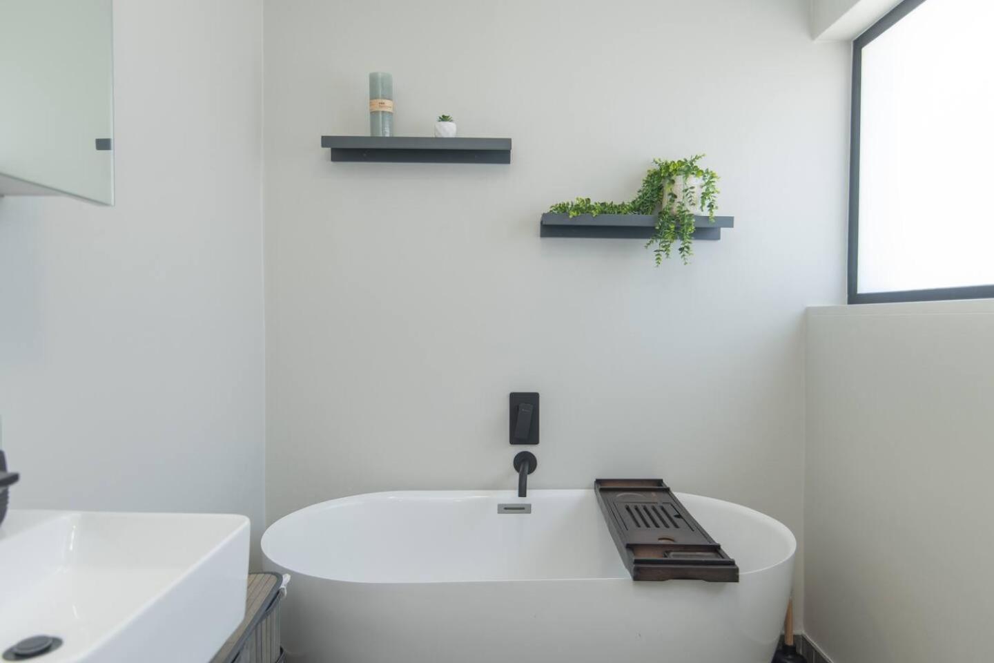 Apartment Infinite Tide Bellamare *