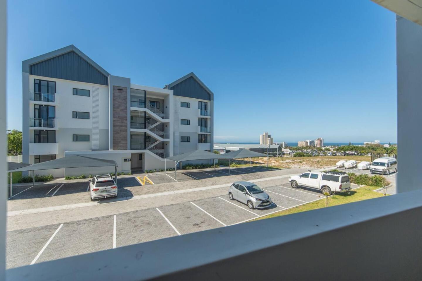 Apartment Infinite Tide Bellamare Port Elizabeth